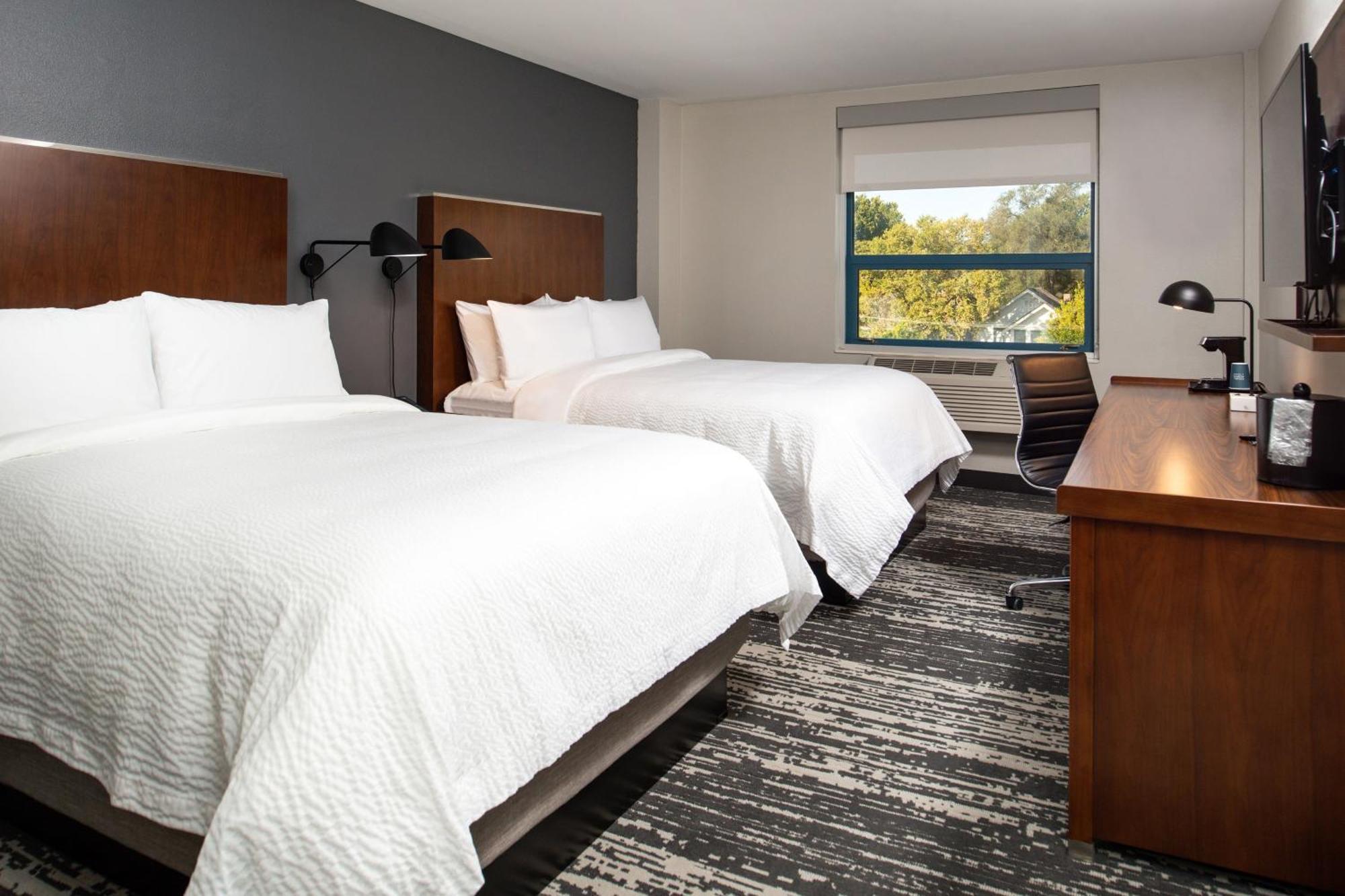 Four Points By Sheraton Omaha Midtown Ngoại thất bức ảnh