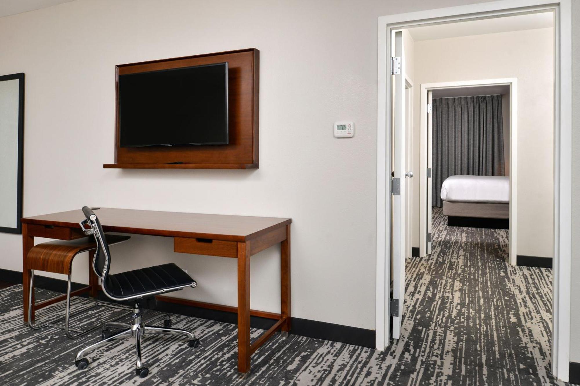 Four Points By Sheraton Omaha Midtown Ngoại thất bức ảnh